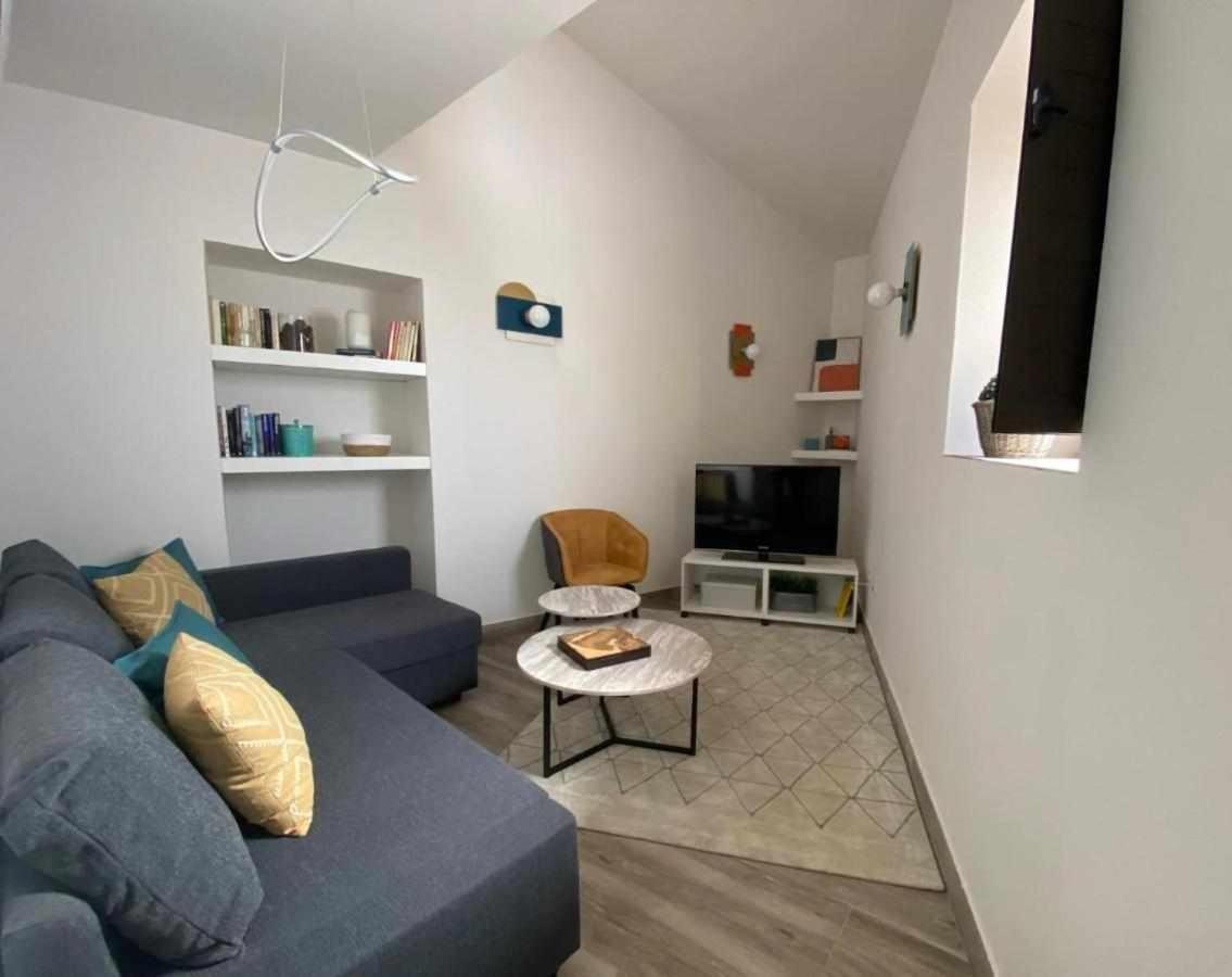 Torre Del Postigo By Kubik Apartment Caceres Bagian luar foto