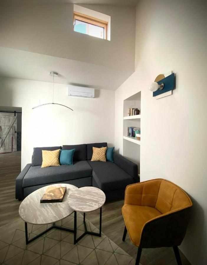 Torre Del Postigo By Kubik Apartment Caceres Bagian luar foto